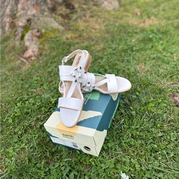 Earth Mykonos Delos Sandals - Picture 3 of 6